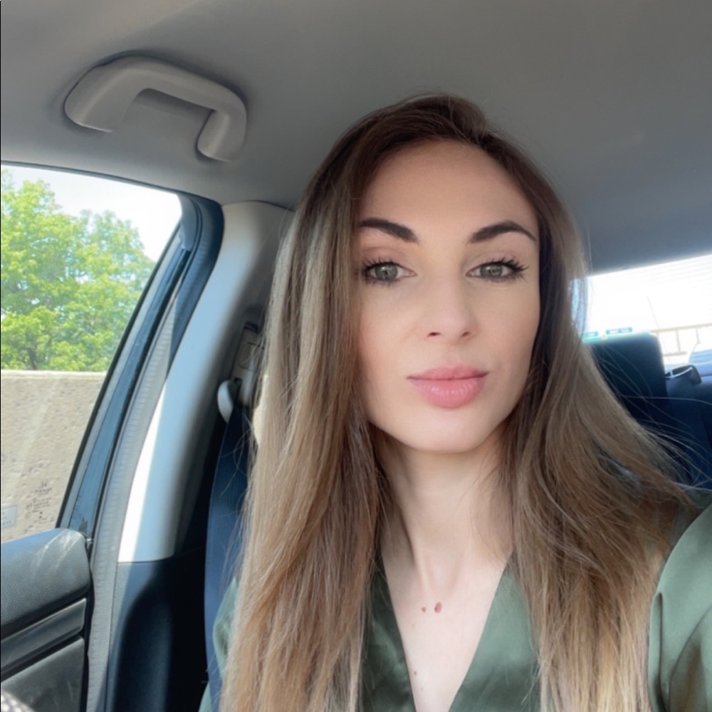 Meet your Posher, Brielle